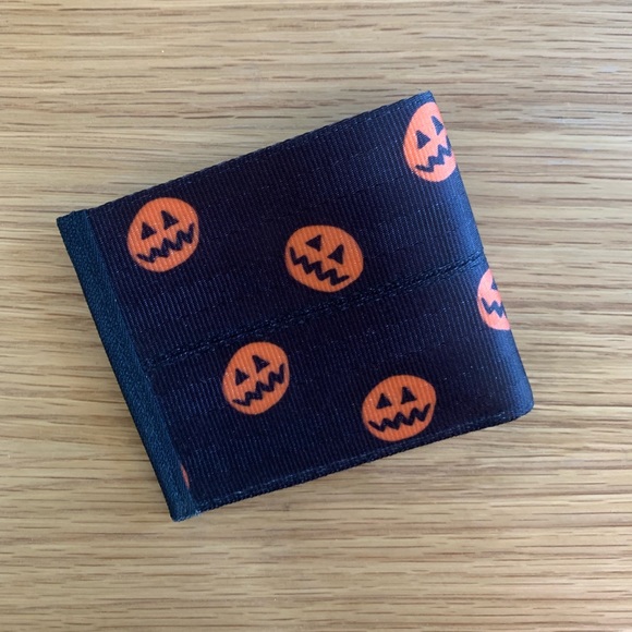 Harveys Disney nightmare before Christmas bill fold wallet - Picture 4 of 4